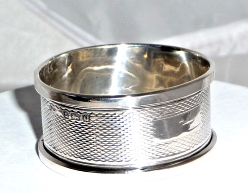 Sterling silver napkin ring - ,