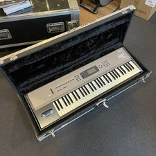 Used Korg N364 61 Note