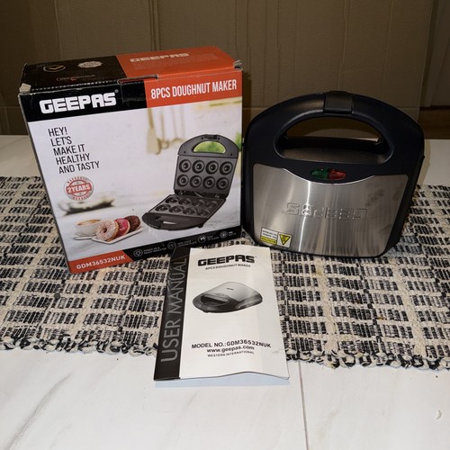Geepas 750w doughnut maker - 750w,