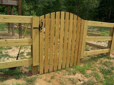 Wooden Garden Arched Picket Gate Pedestrian Gate Wooden Pressure Treated 4ft 120