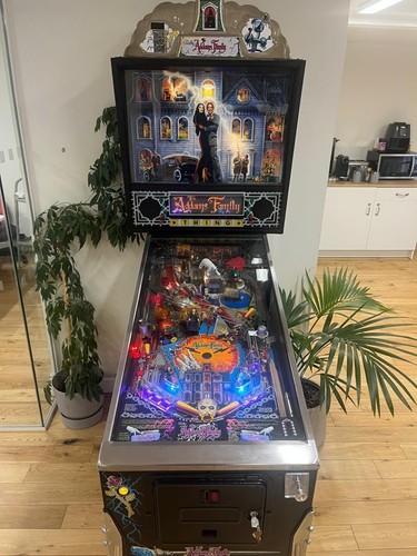 Addams family pinball - addams,