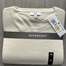Marks and Spencer Women's Cream Lightweight Pullover Jumper Size 16