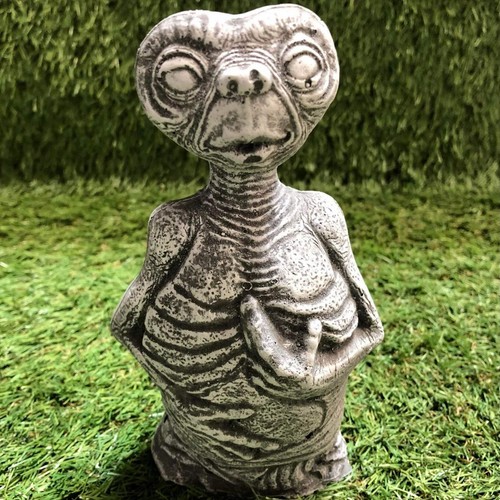 Small concrete garden ornament - small,