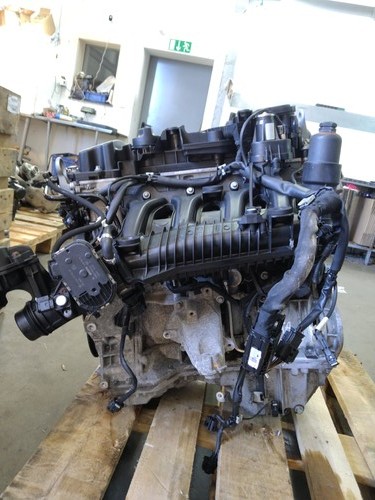 Engine for mercedes - for, mercedes-benz