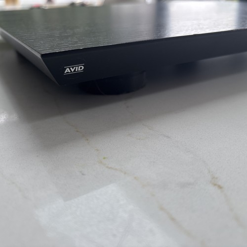 Avid turntable isolation - avid,