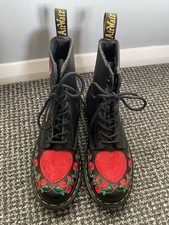 Women’s Dr Marten Boots Size