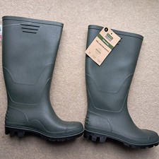 Wellington boots town &
