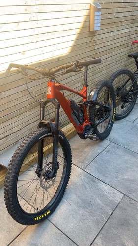 Orange and black voodoo - and,