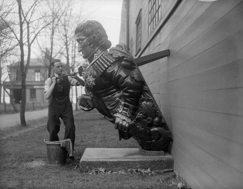 Docker cleans figurehead - docker, a