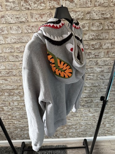 Grey bape full - bape, shark