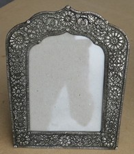 ANTIQUE / VINTAGE WHITE METAL