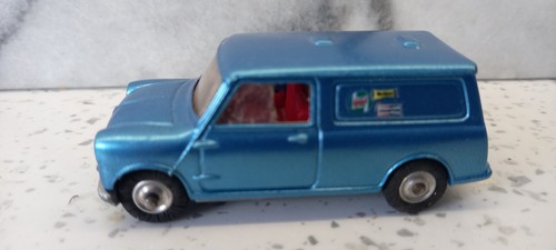Corgi toys 450 bmc austin - no.,