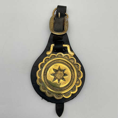Brass horse medallion antique - brass,