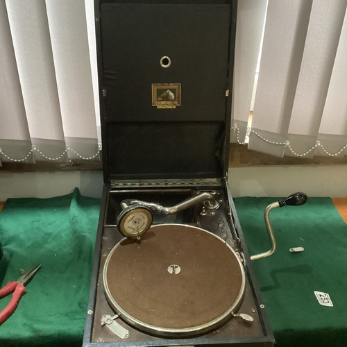 Hmv vintage black cased - black,