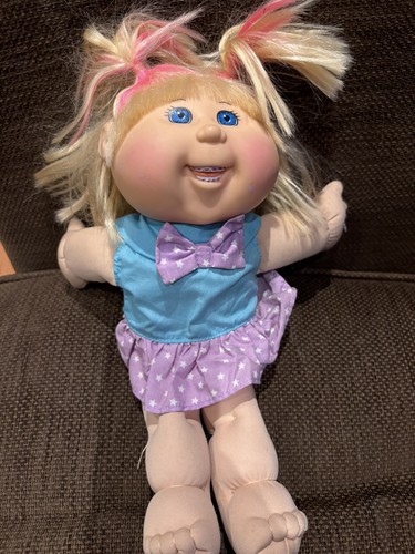 Cabbage patch kids blonde - cabbage,