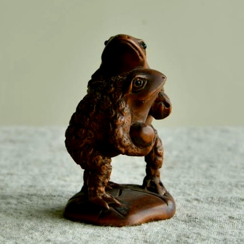 Frogs netsuke precision - netsuke,