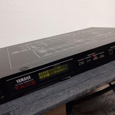 Yamaha TX81Z FM Synthesizer Tone Generator 8-Voice Polyphonic MIDI Rack