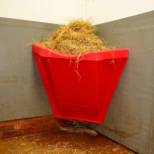 Hay feeder wall mounted - wall,