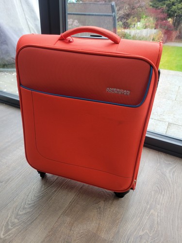 American tourister orange mini - american,