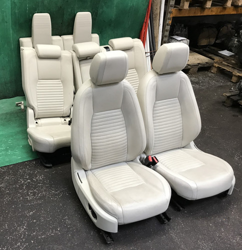 Land rover discovery sport - land,