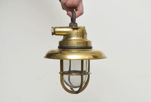 Vintage old brass ships lamp