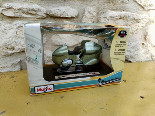 Vespa monthlery 1950 - 1/18,
