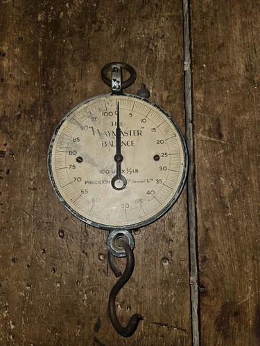 Nice vintage hanging - vintage, scale