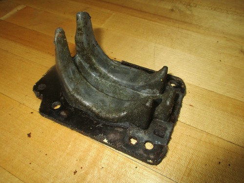 Mcculloch chainsaw engine - ,
