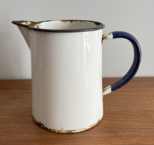 Vintage white enamel water - vintage,