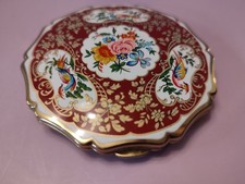 Vintage Stratton Queen