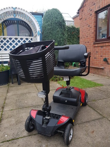 Mobility scooter little - go,