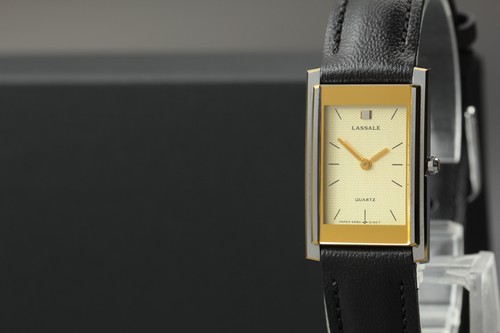 Vintage 1985 seiko - vintage,