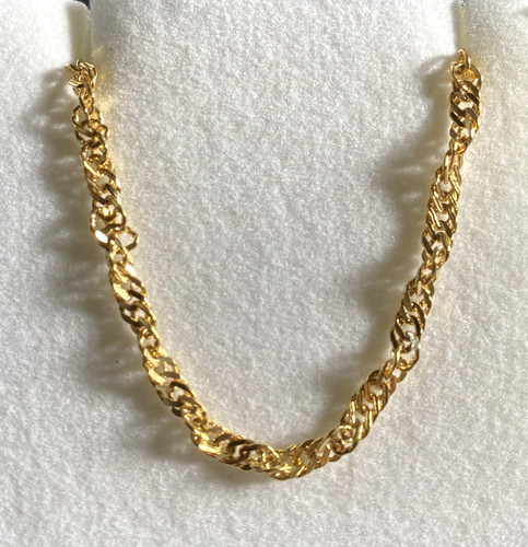 9ct gold twisted double curb - double,