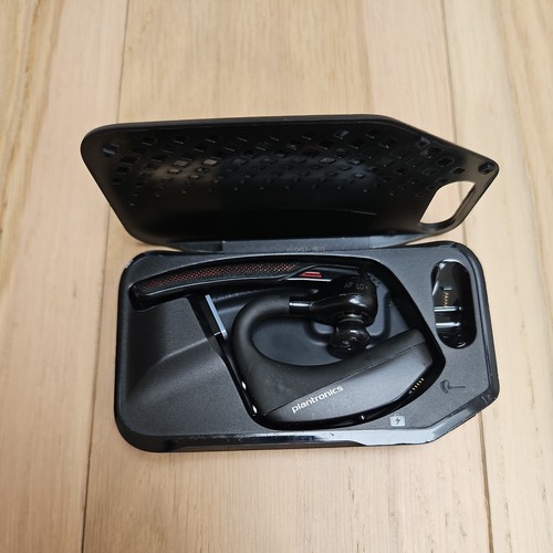 Plantronics voyager 5200