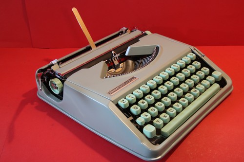 Hermes baby typewriter - baby,