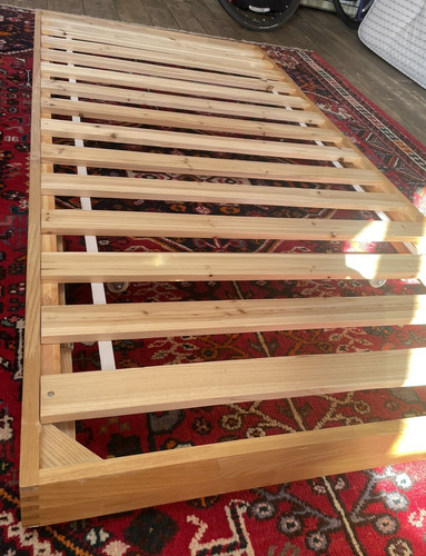 Solid oak framed - , trundle