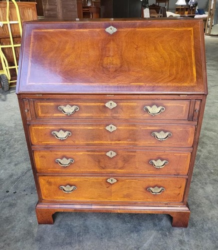 Antique repro mahogany v - mahogany, t.v