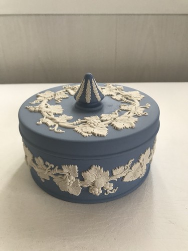 Wedgwood jasperware blue - jasperware,