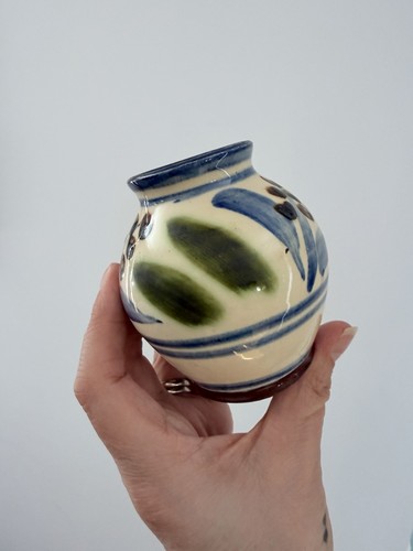 Studio pottery vase featuring