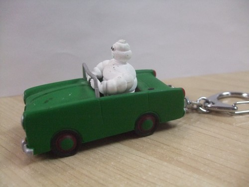 Keychain michelin man - keychain,