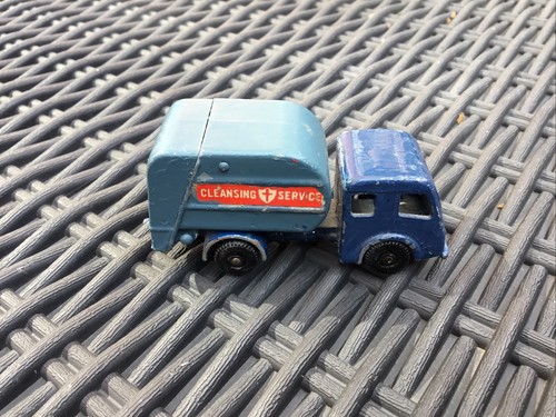 Tippax refuse truck no15 - truck,