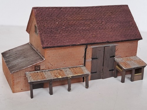 Gauge buildings lyddle end - lyddle,