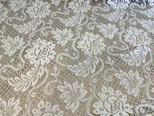 Beautiful Vintage Heavy Floral