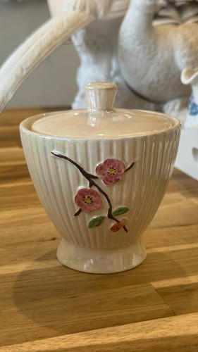 Maling lustre ware lidded - lustre,