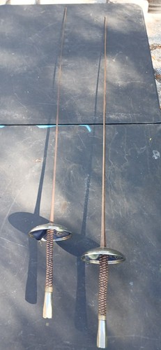 Pair vtg castello fencing - pair,