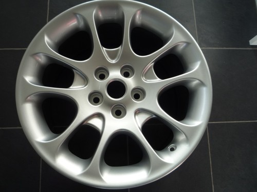 Jaguar double five - double, alloy