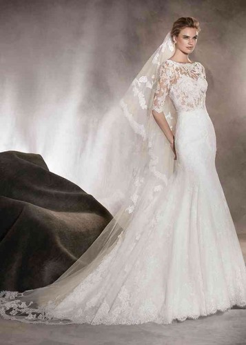 Pronovias lace wedding dress - lace,