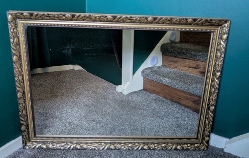 Large vintage style - large, gilt