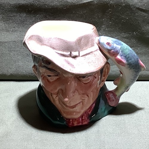 Royal doulton toby jug poacher - doulton,