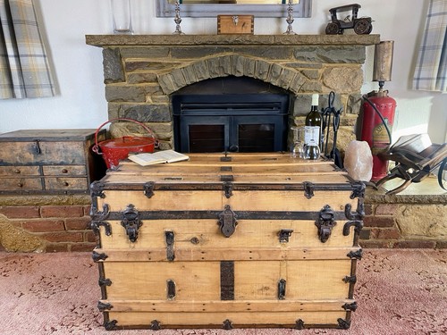 Old antique pine chest - old,